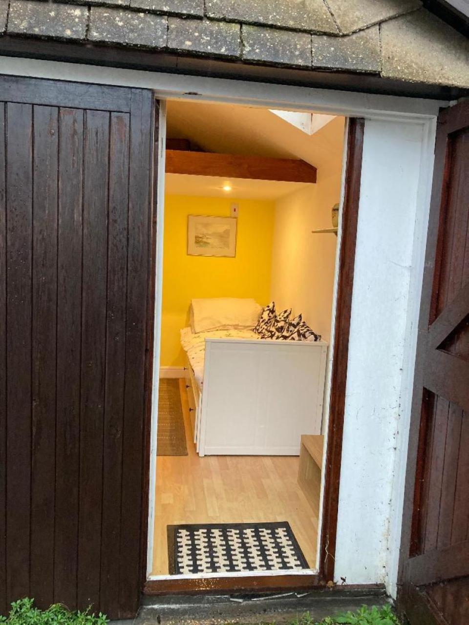 Studio Annexe With Separate Shower Room Broadhempston Eksteriør bilde